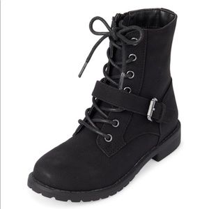 The Children’s Place girl combat boots